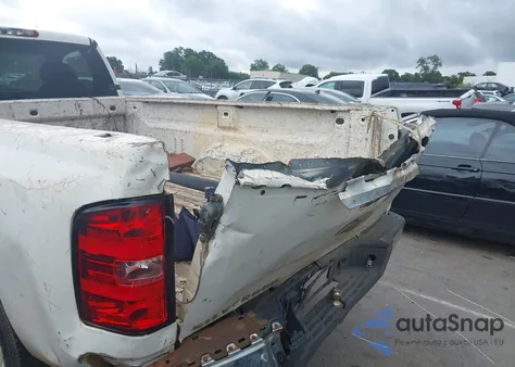 2007 Chevrolet Silverado 1500 Work Truck z USA, uszkodzony, nr VIN 1GCEC14C67Z611227